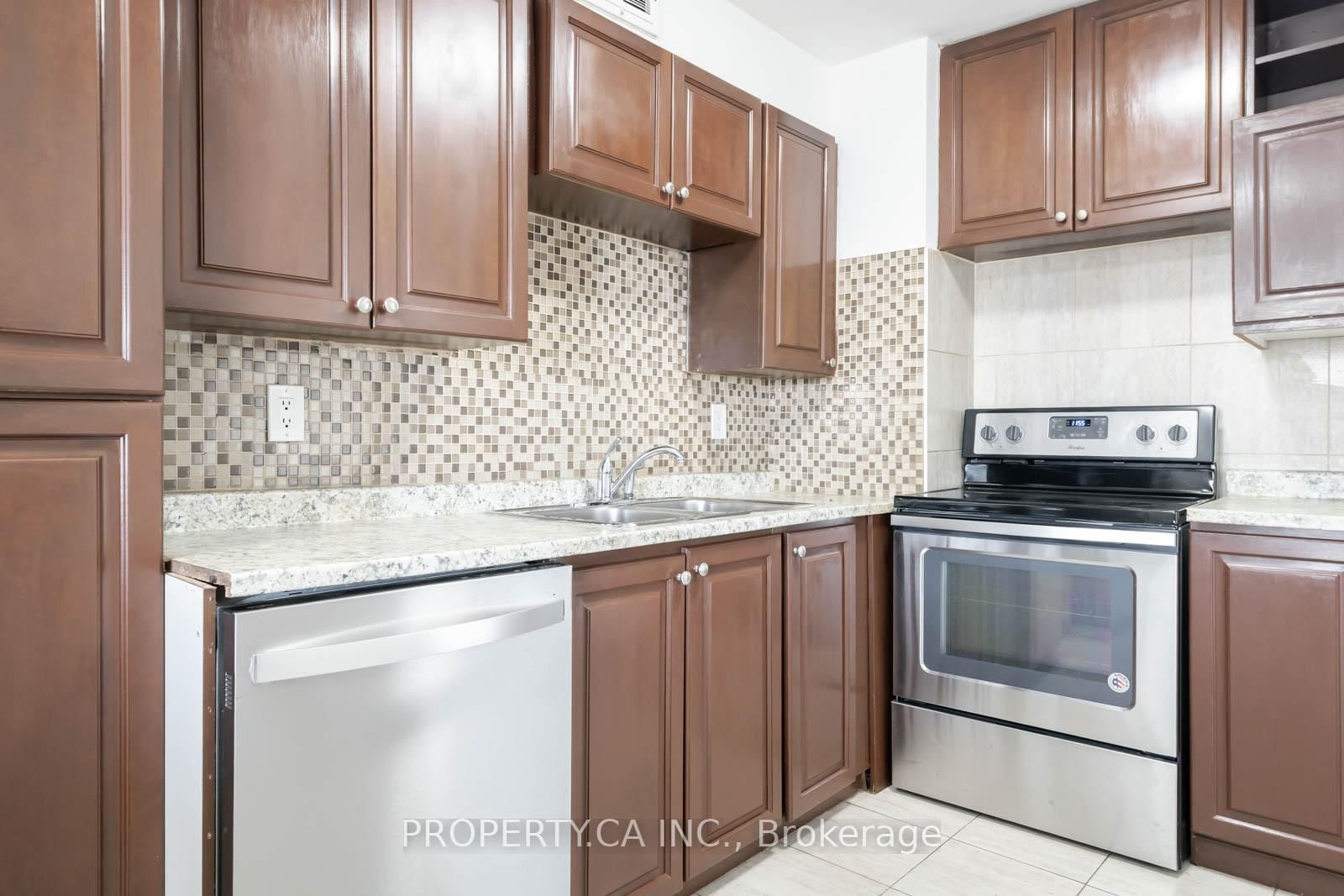 31 Four Winds Drive W • #901 • Toronto, ON photo 7