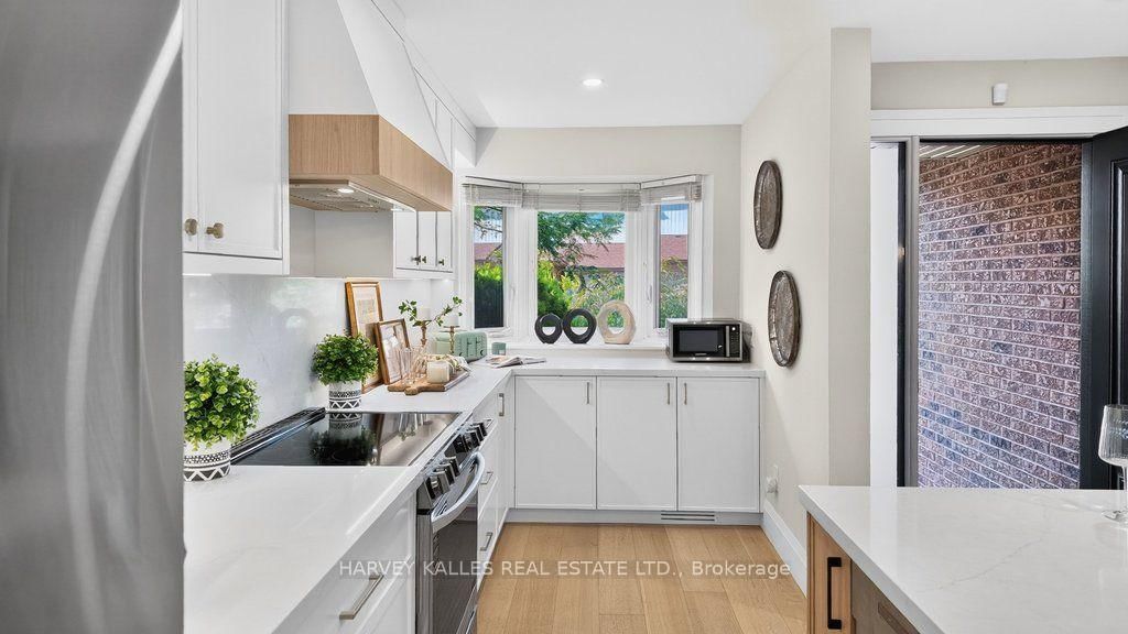 1160 Walden Circle • #1 • Mississauga, ON photo 6