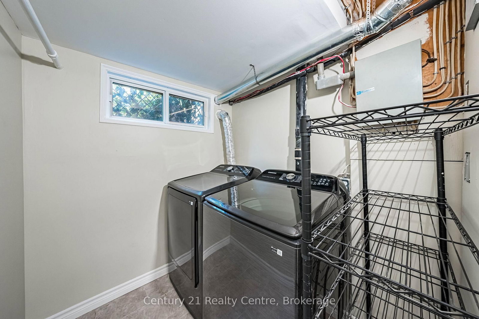 1537 Westminster Place • Burlington, ON photo 41
