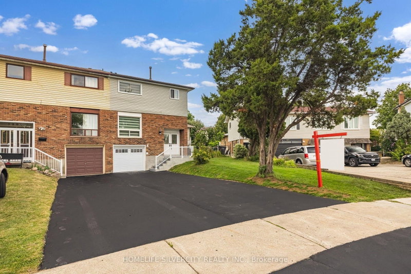 3803 Keenan Crescent