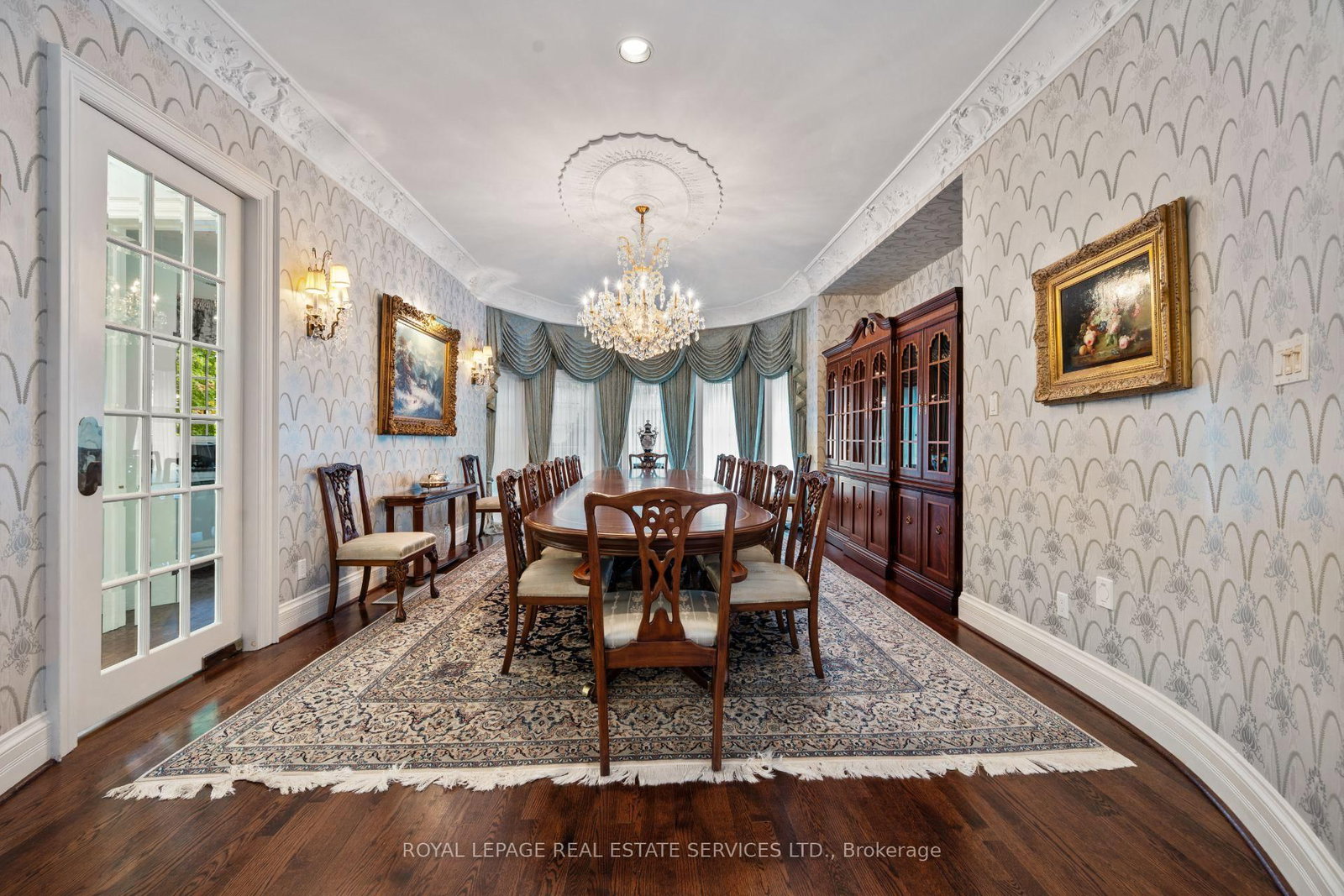 Listing Image 7