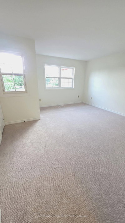 1329 Montclair Oakville,ON L6H 1Z3 — Photo 9