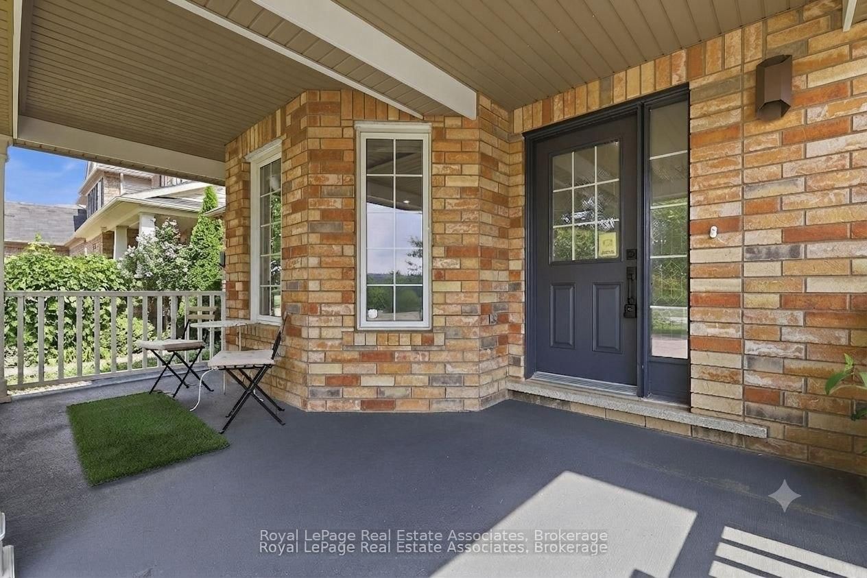 Detached House for sale at 392 Tonelli Lane, Milton, Ontario, L9T 0N4 - Harrison - MLS: W13683036
