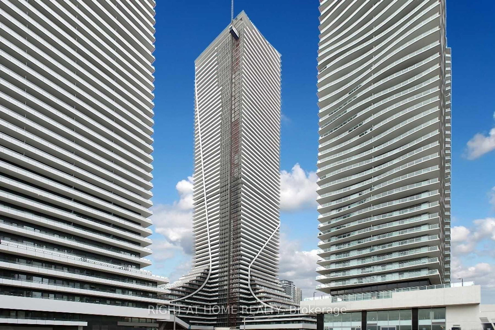Condo for sale at 6108-30 Shore Breeze Drive, Toronto, Ontario, M8V 0J1 - Mimico - MLS: W13683092