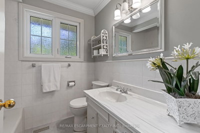 401 Cairncroft Oakville,ON L6J 4M8 — Photo 18