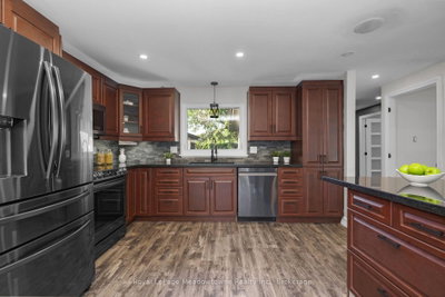 96 Macdonald Crescent • Milton, ON photo 9