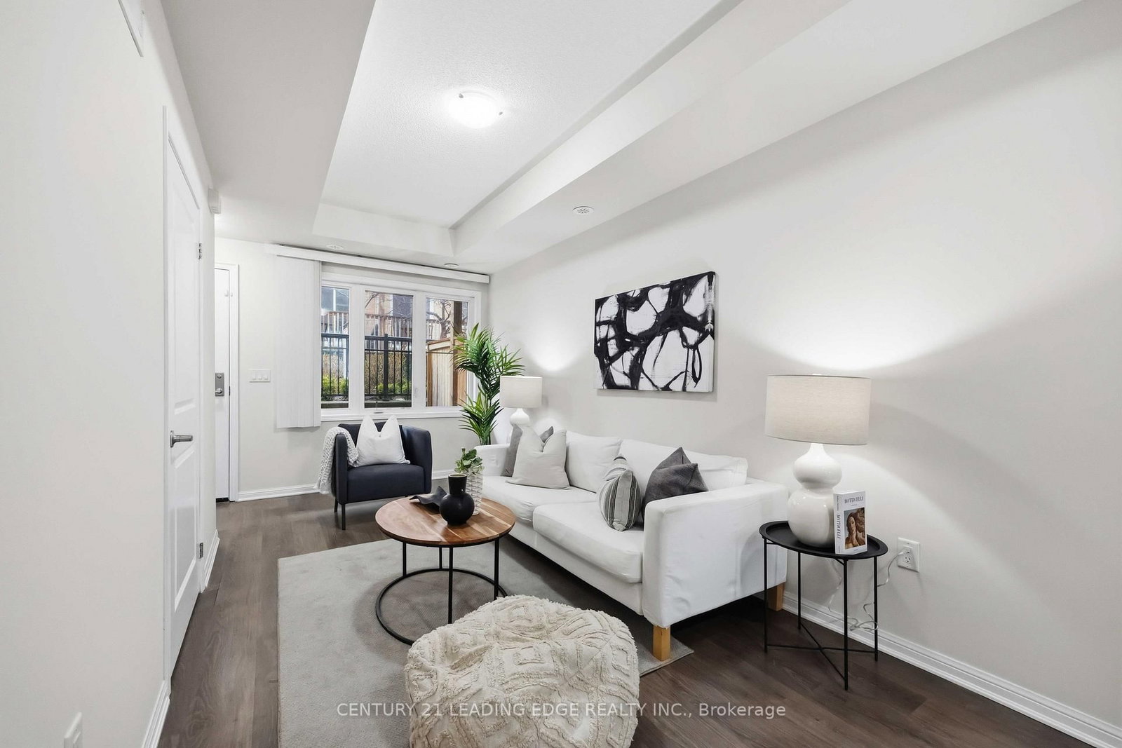 380 Hopewell Avenue • #121 • Toronto, ON photo 11