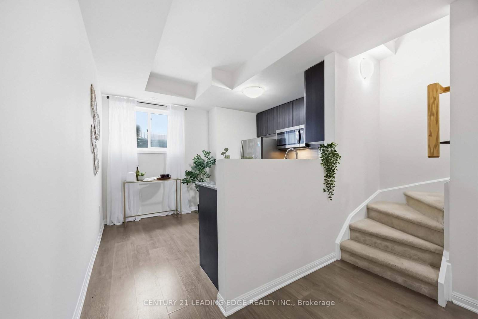 380 Hopewell Avenue • #121 • Toronto, ON photo 21