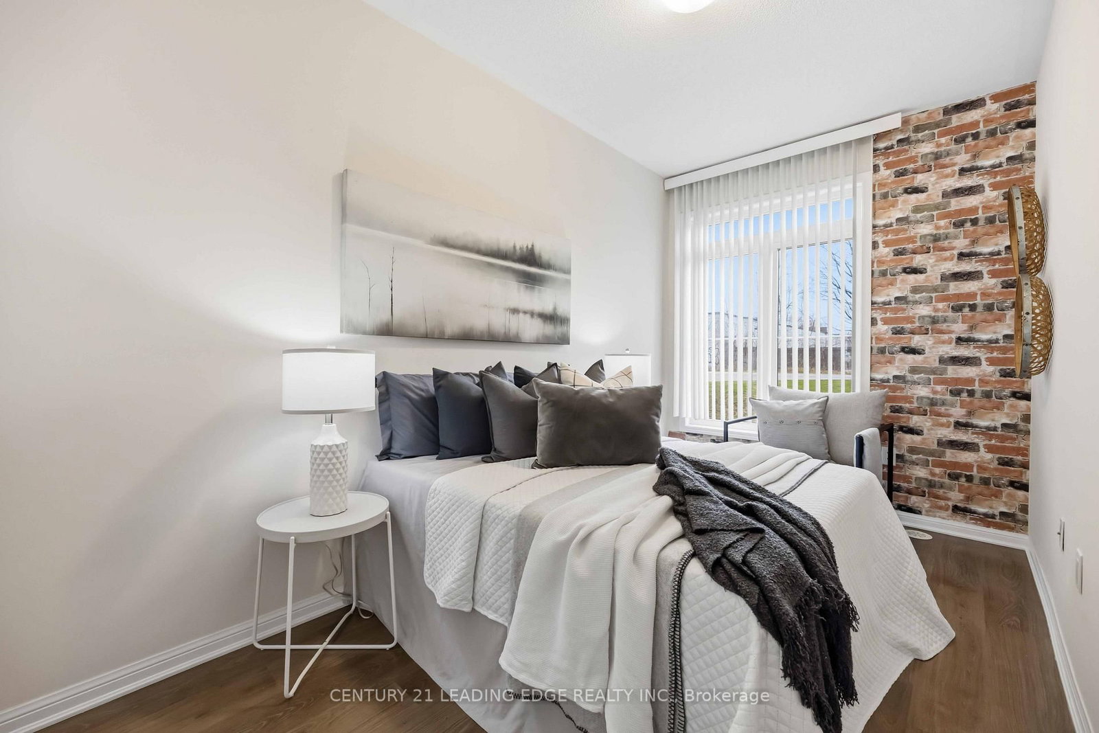 380 Hopewell Avenue • #121 • Toronto, ON photo 23