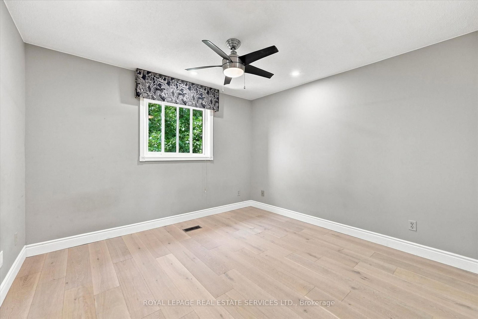1512 Princeton Crescent • Oakville, ON photo 33