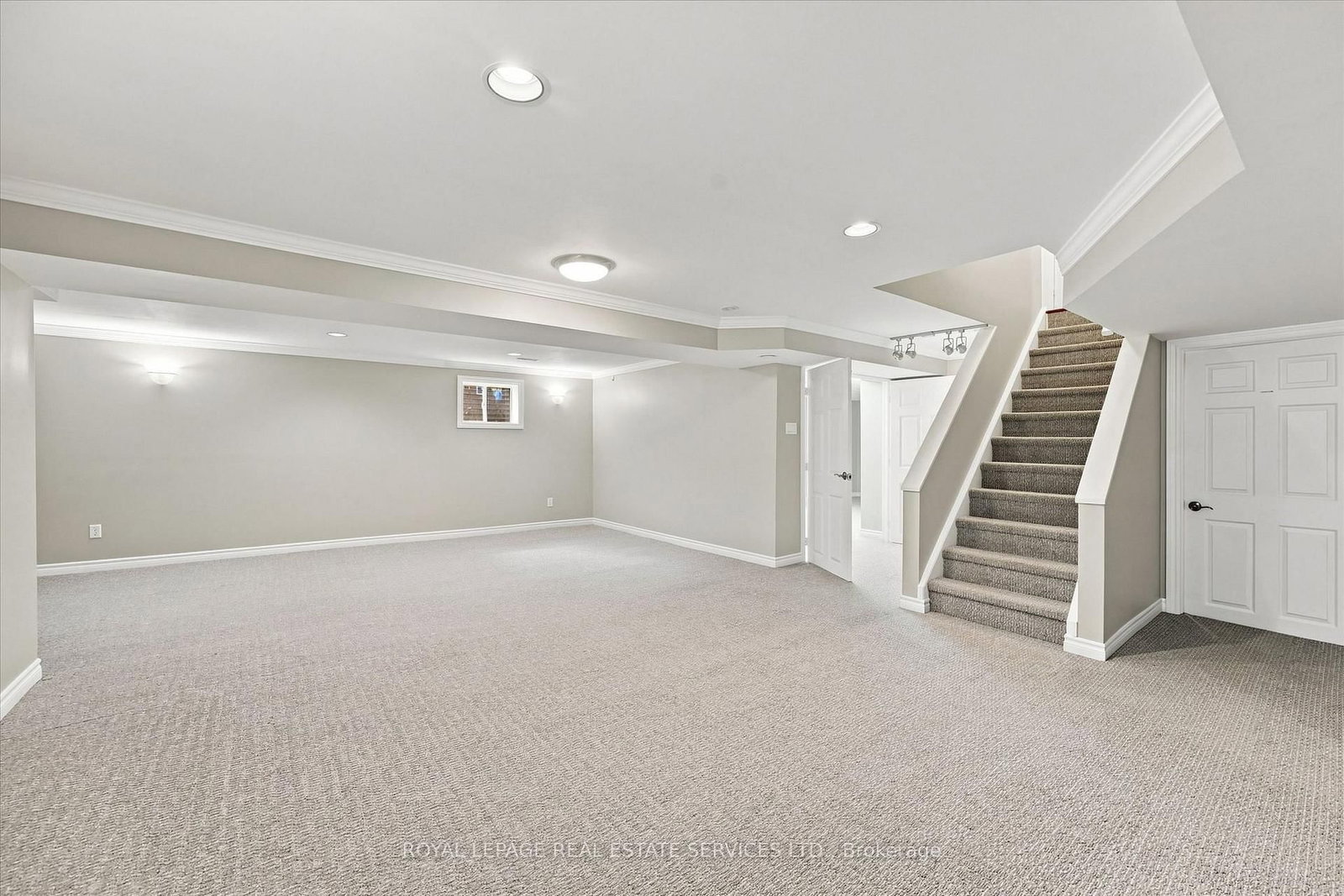 1512 Princeton Crescent • Oakville, ON photo 36