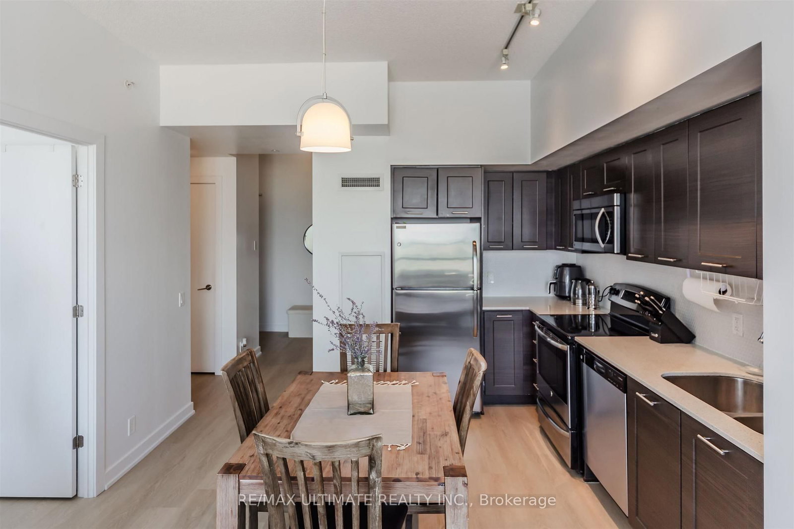 2220 Lake Shore Boulevard W • #2706 • Toronto, ON photo 9