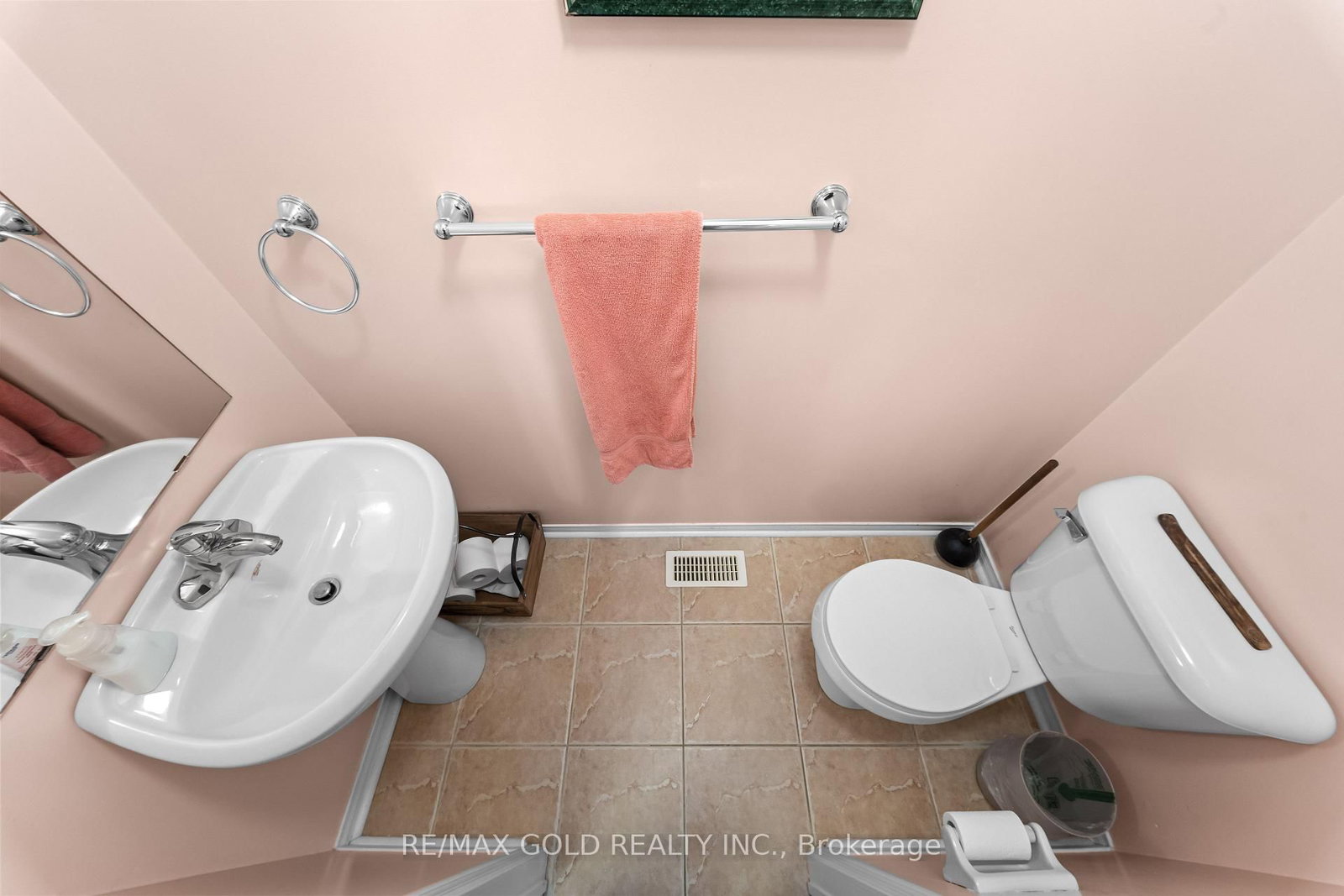 35 Goreridge Crescent • Brampton, ON photo 12