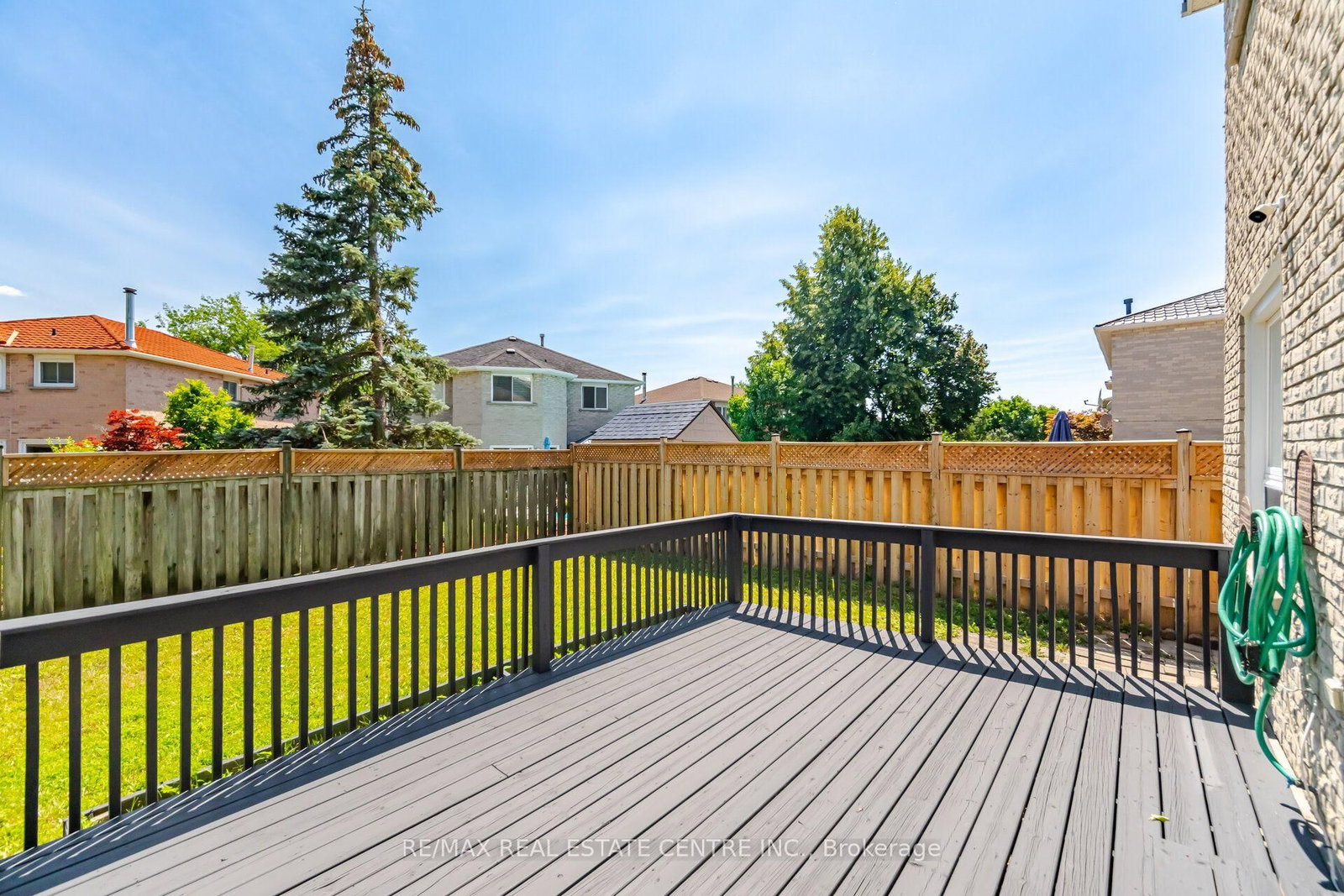 1558 Highbrook Avenue • Mississauga, ON photo 40