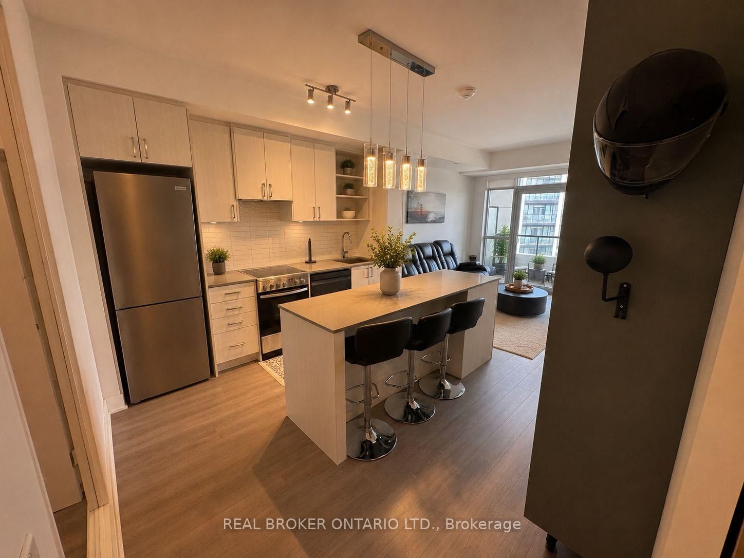 50 George Butchart Drive • #608 • Toronto, ON photo 8
