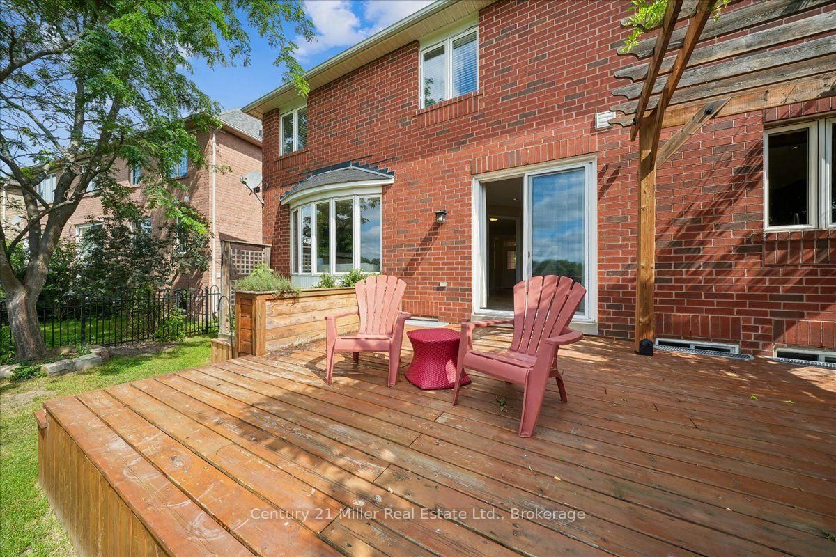 2350 Valleyridge Drive • Oakville, ON photo 25