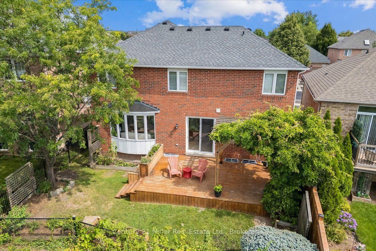 2350 Valleyridge Drive • Oakville, ON photo 27