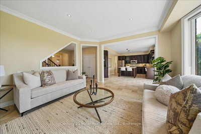 2350 Valleyridge Drive • Oakville, ON photo 9
