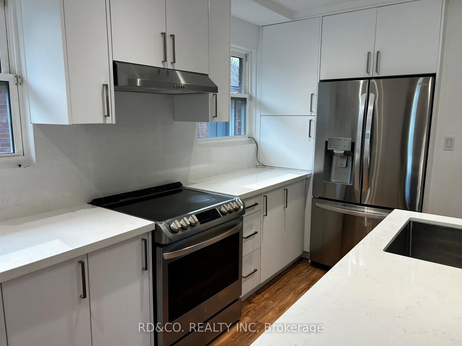 98 Hay Avenue • Toronto, ON photo 13