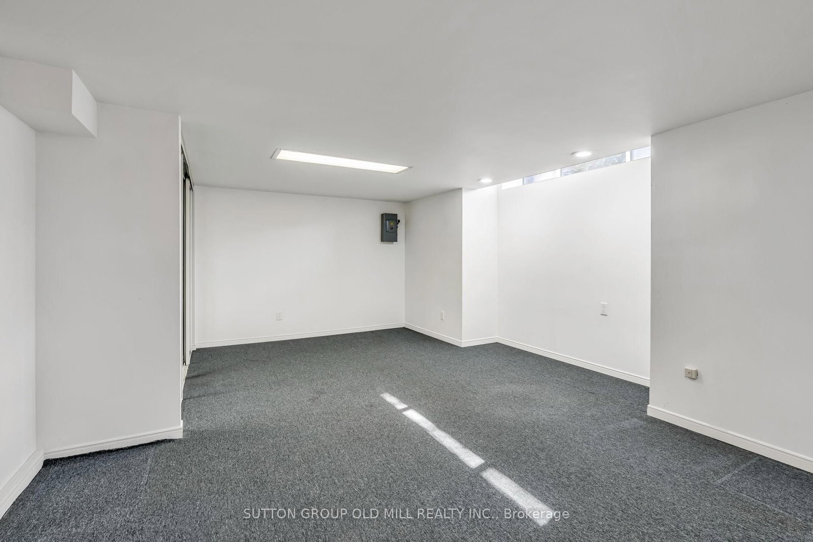 29 Robin Hood Road • Toronto, ON photo 23