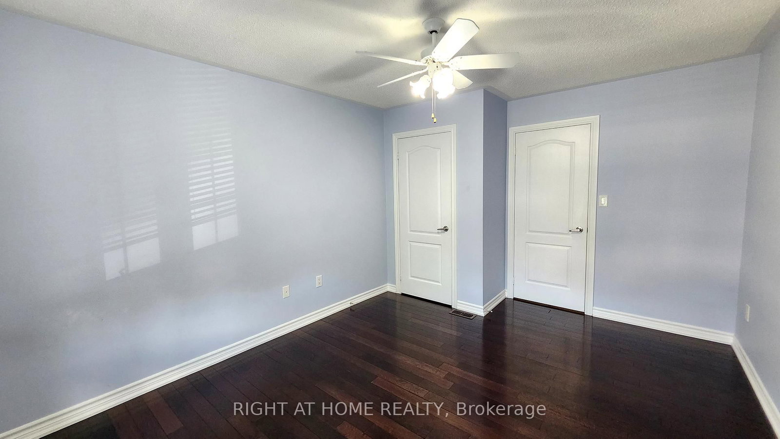 1359 Kestell Boulevard • Oakville, ON photo 22