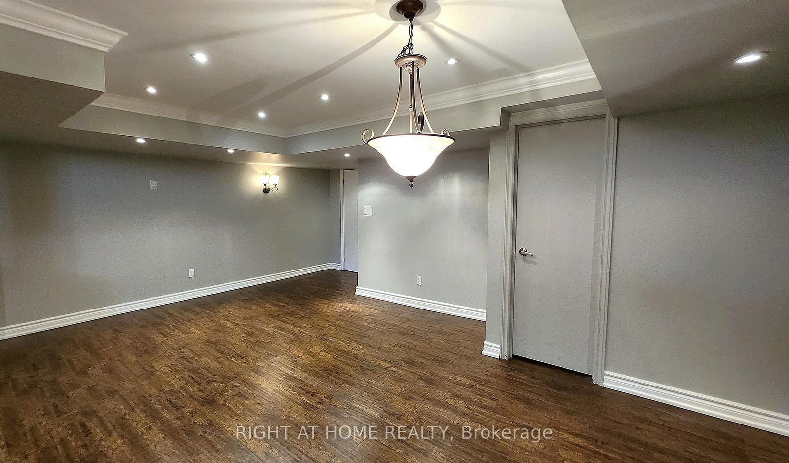 1359 Kestell Boulevard • Oakville, ON photo 33