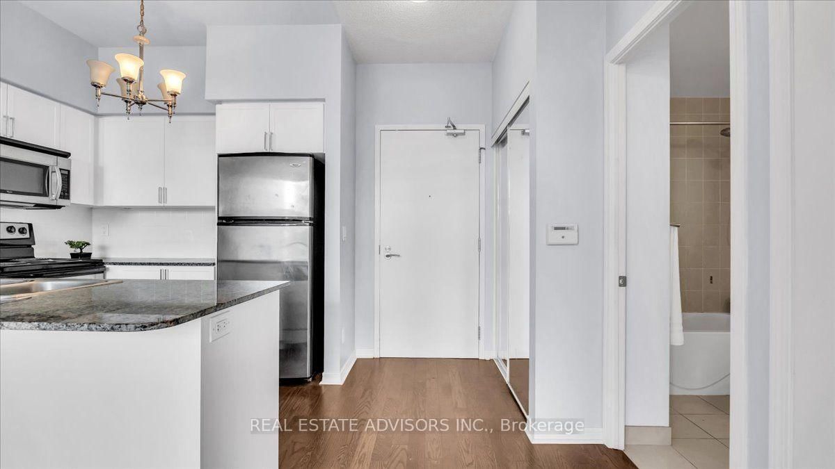 15 Legion Road • #204 • Toronto, ON photo 8