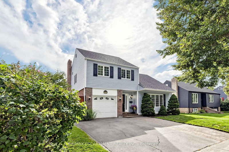 2208 Lancaster Crescent