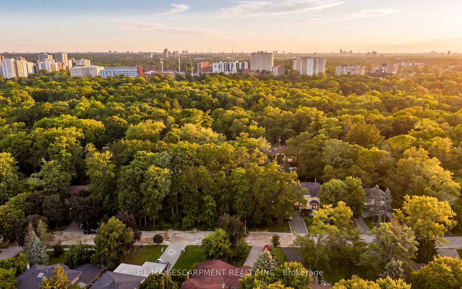 2115 Lynchmere Avenue • Mississauga, ON photo 13
