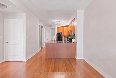 90 Absolute Mississauga,ON L4Z 0A3 — Photo 13