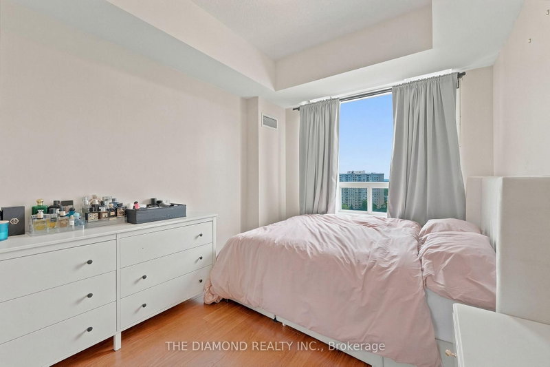 90 Absolute Mississauga,ON L4Z 0A3 — Photo 15