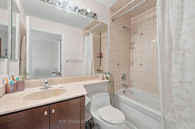 90 Absolute Mississauga,ON L4Z 0A3 — Photo 19