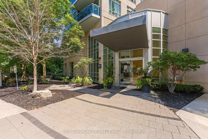 1505 - 90 ABSOLUTE Avenue