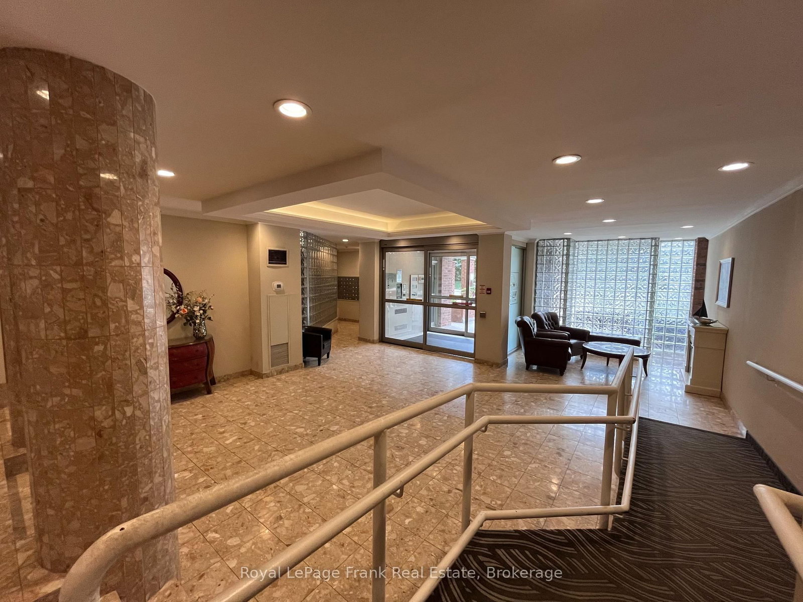 1110 Walden Circle • #102 • Mississauga, ON photo 10