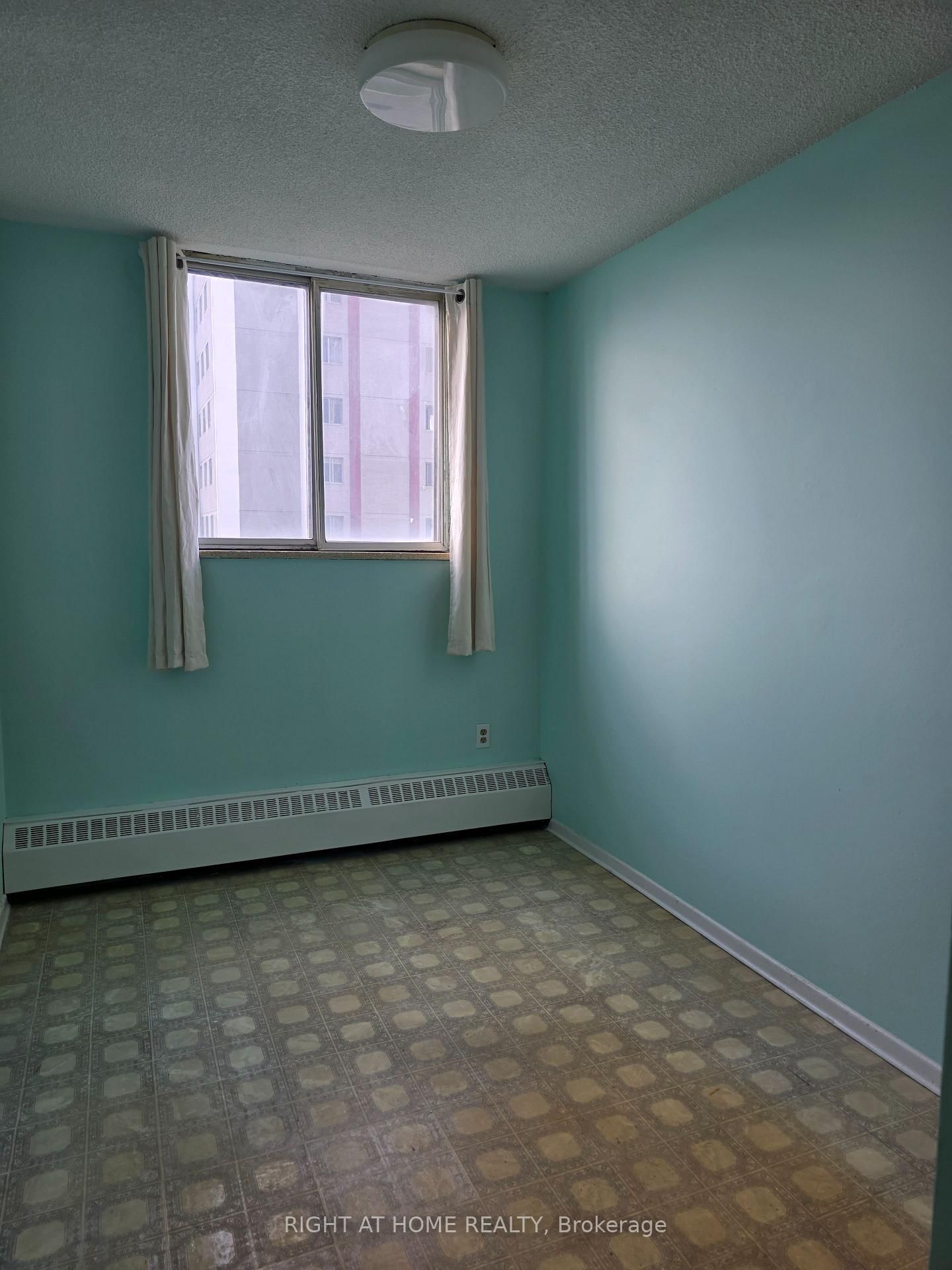 50 Lotherton Pathway • #302 • Toronto, ON photo 12