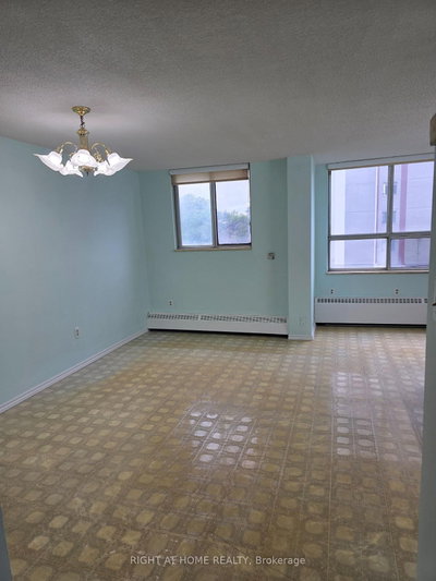 50 Lotherton Pathway • #302 • Toronto, ON photo 8