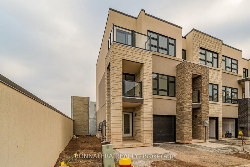 59 - 1121 Cooke Boulevard