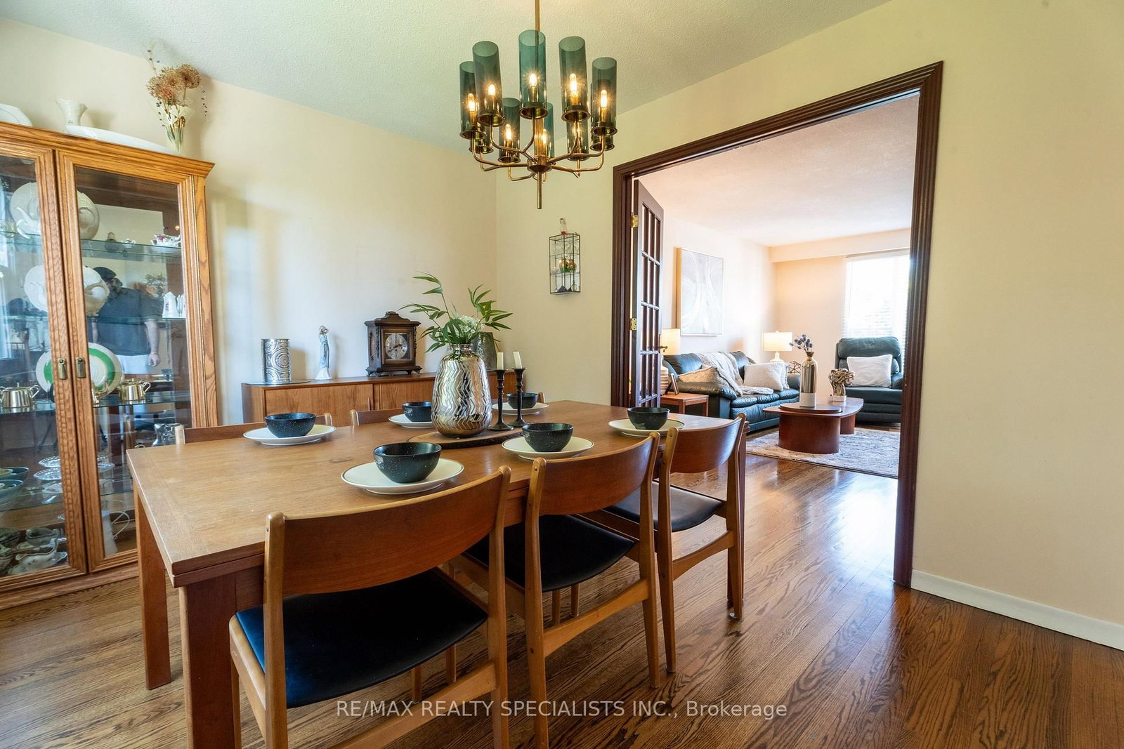 8 River View Drive • Brampton, ON photo 12