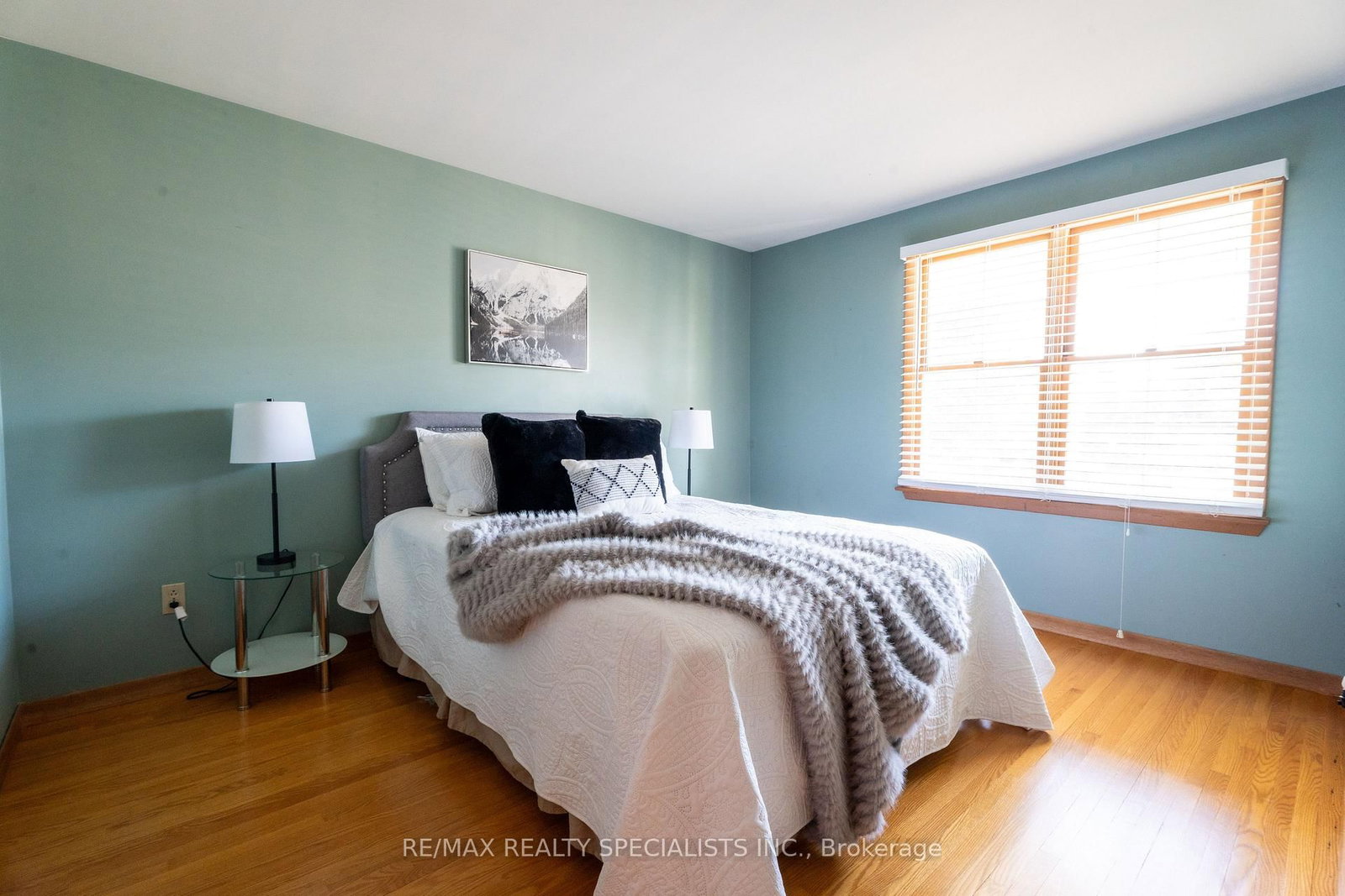 8 River View Drive • Brampton, ON photo 30