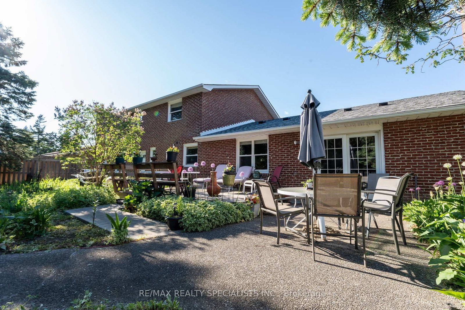 8 River View Drive • Brampton, ON photo 41