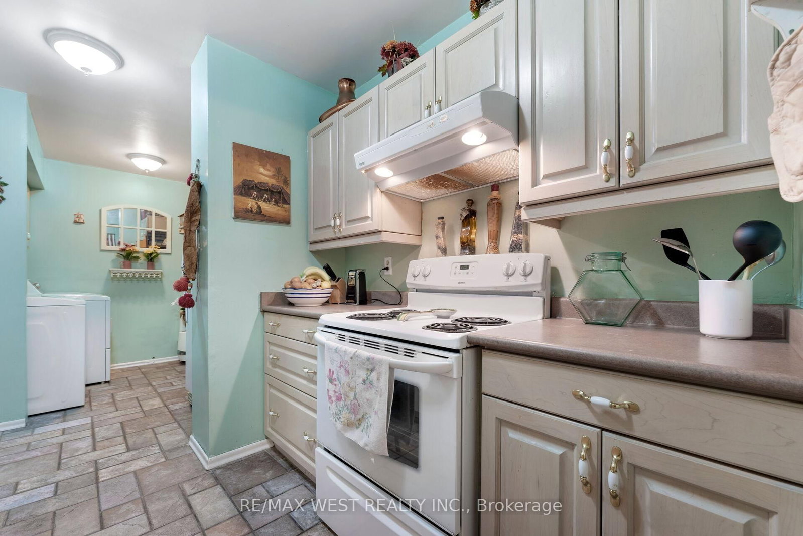 340 Dixon Road • #114 • Toronto, ON photo 8
