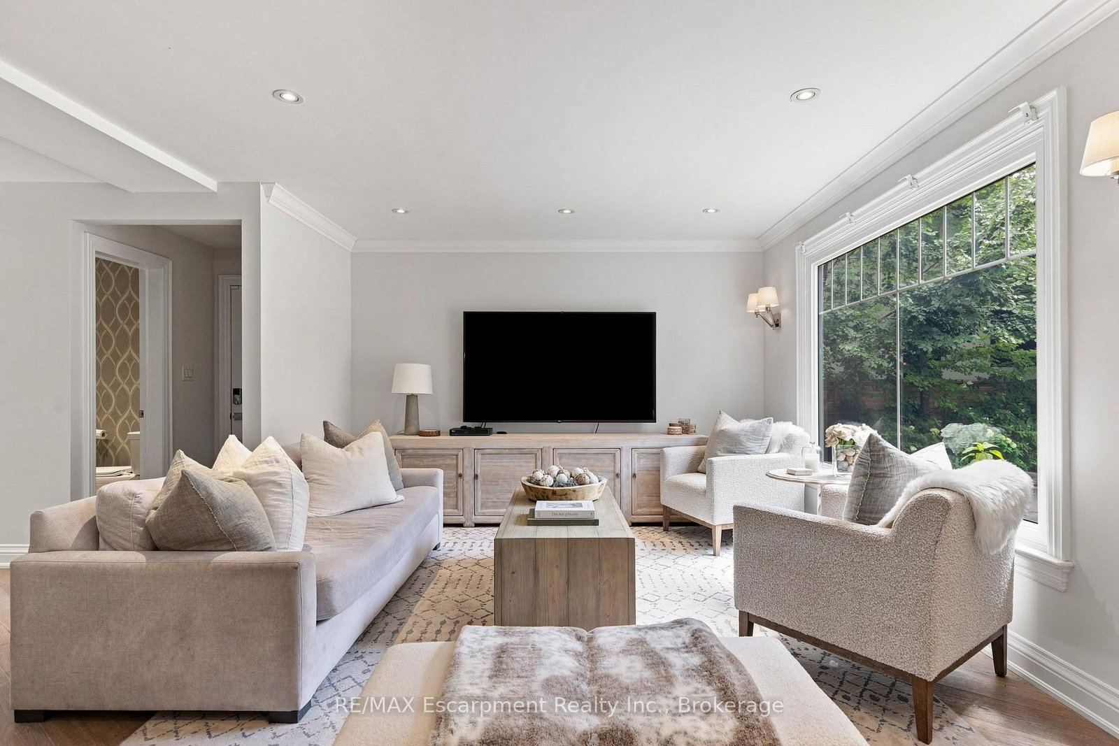 105 WHITTINGTON Place • Oakville, ON photo 12