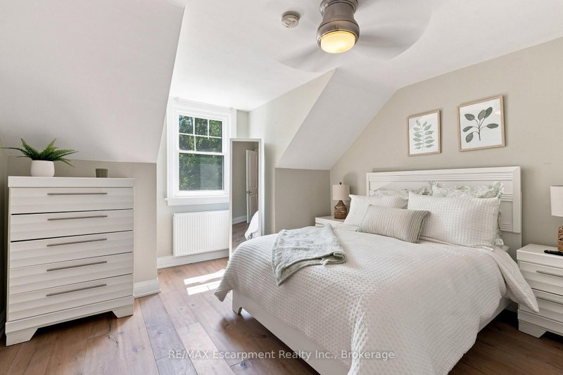 105 Whittington Oakville,ON L6K 3W1 — Photo 31