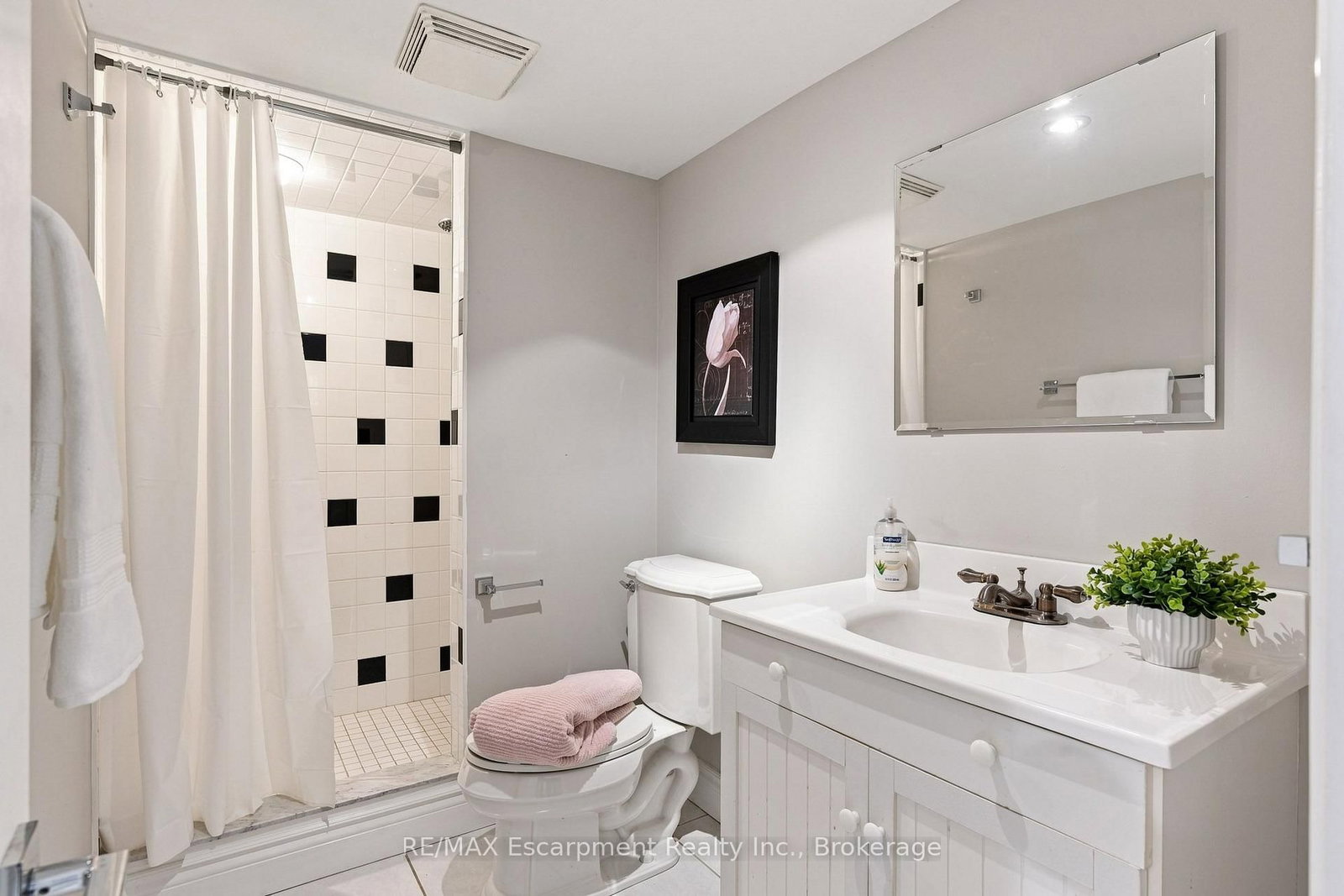 105 WHITTINGTON Place • Oakville, ON photo 39