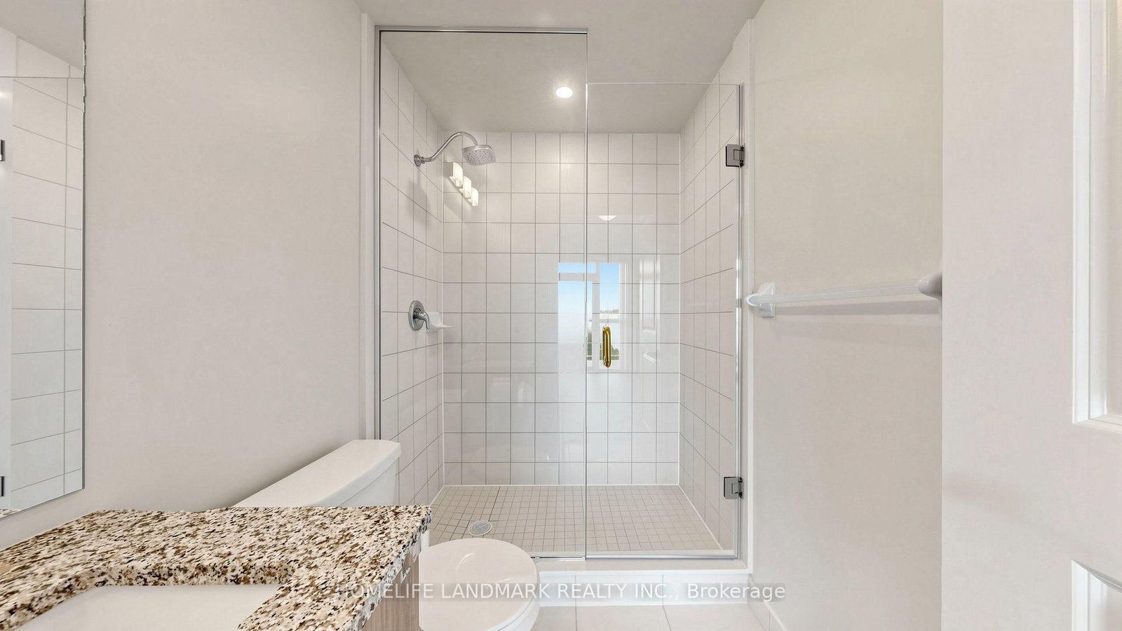38 Annie Craig Drive • #2702 • Toronto, ON photo 20