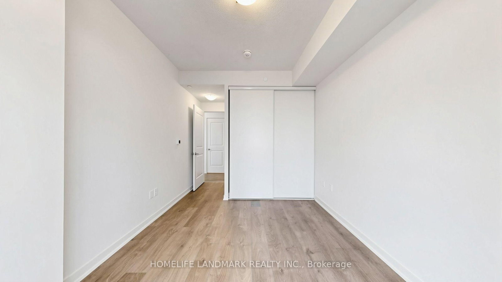 38 Annie Craig Drive • #2702 • Toronto, ON photo 24