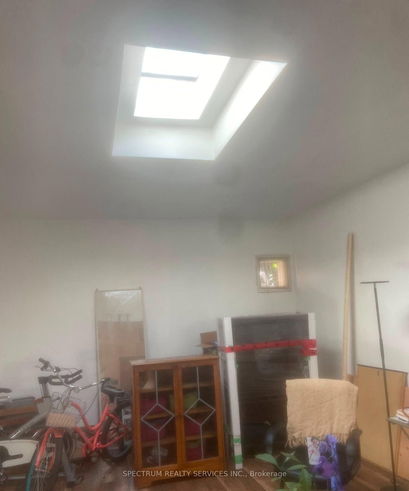 Rear Main Floor Loft - 3126 Dundas Street W