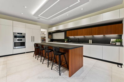 2075 Shawanaga Mississauga,ON L5H 3Z3 — Photo 13