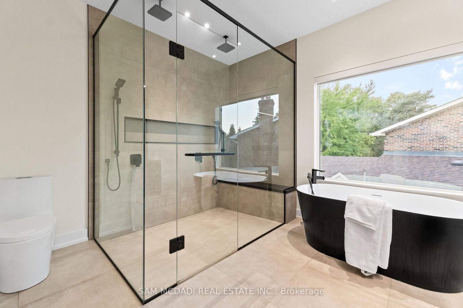 2075 Shawanaga Mississauga,ON L5H 3Z3 — Photo 26