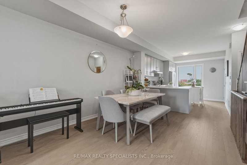348 Wheat Boom Oakville,ON L6H 3Y6 — Photo 15